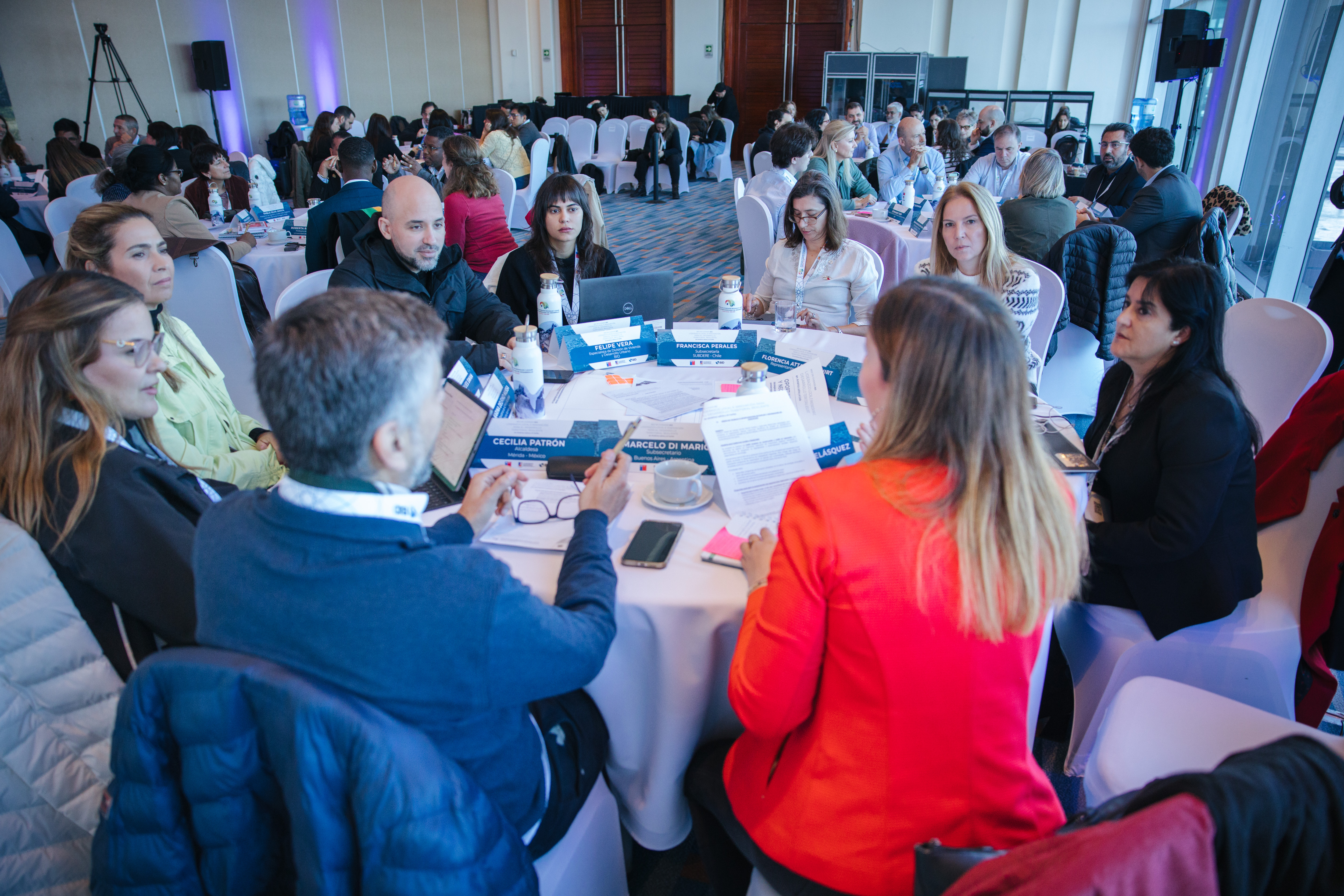 Event in a ballroom - Cities Network - Inter American Development Bank - IDB