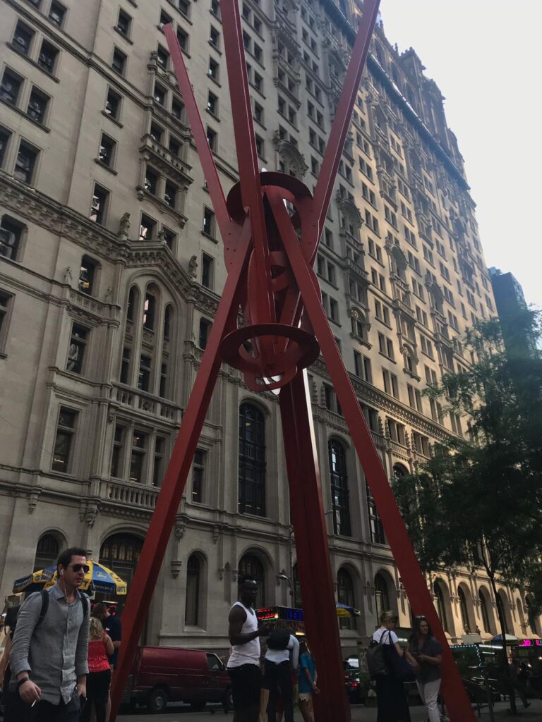 SOURCE: ZUCCOTTI PARK, NYC 2019. IDB PHOTO BY: ALESSANDRA RICHTER