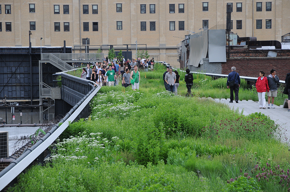 SOURCE: HIGHLINE, NYC 2019. IDB