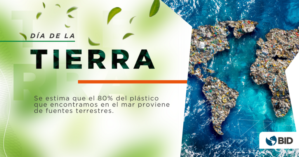 Mapa de la tierra compuesto por basura flotante en el mar