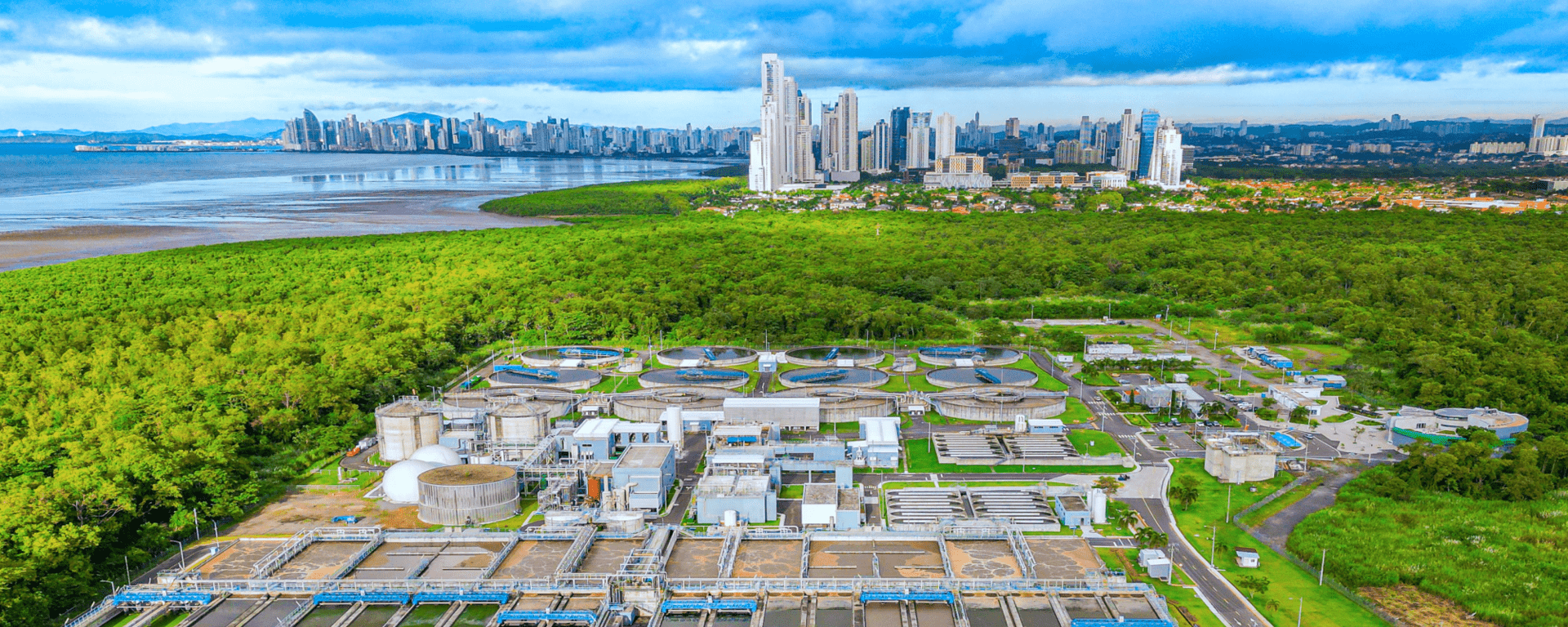Wastewater treatment plant surrounded by mangroves near Panama City IDB