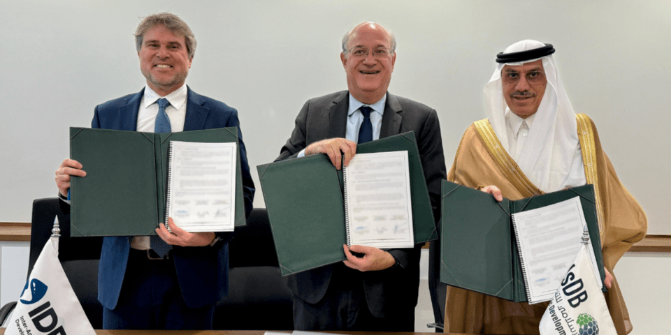 Banks presidents in a meeting - Inter American Development Bank - IDB