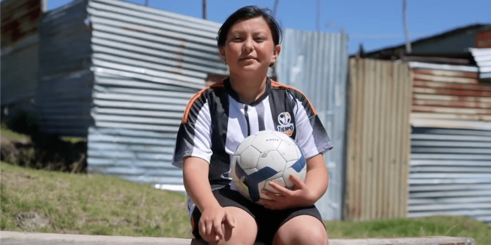 SOCCER-GIRL