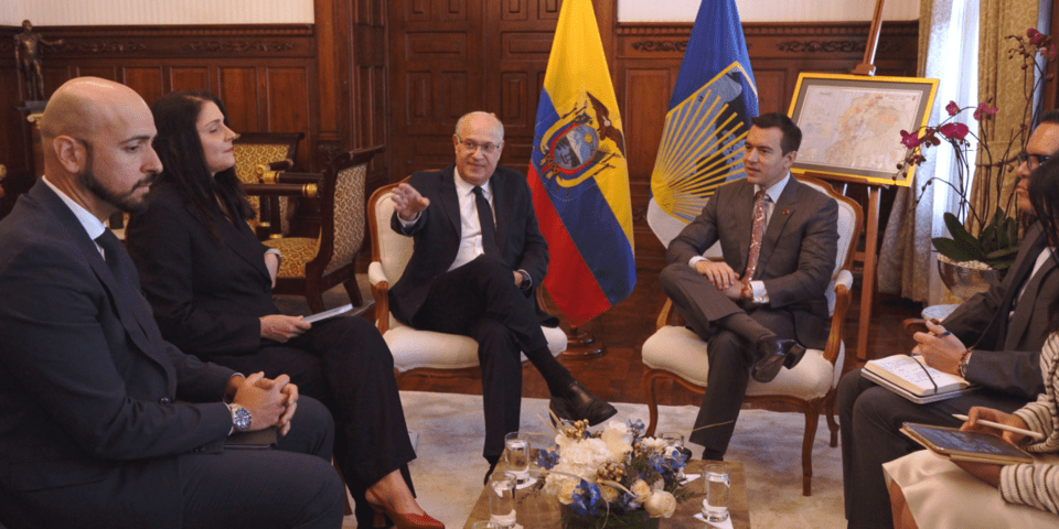 Executives meeting presentation in a conference room - Inter American Development Bank - Productivity Growth