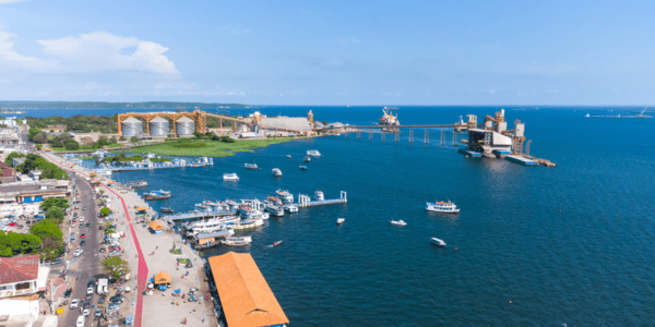 Ríos de oportunidadas: las vías fluviales del Amazonas, clave para el crecimiento económico y la inclusión social