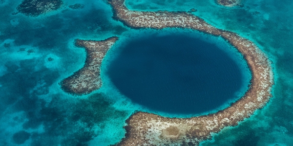 A trajetória de Belize em direção a um futuro positivo para a natureza: incluindo o capital natural nas políticas e nas finanças