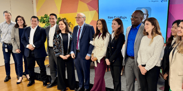 Official launch of the Digital Learning Cost Calculator, with IDB President Ilan Goldfajn and representatives from the Inter-American Development Bank, the World Bank Group, and MegaEdu.