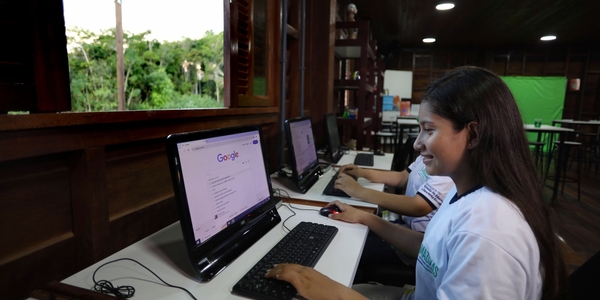 ¿Por qué importan los costos para la transformación digital en educación?