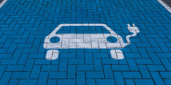 La carrera hacia la electromovilidad: ¿qué papel juegan los incentivos fiscales?