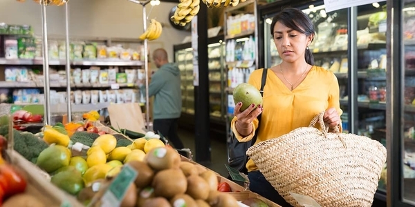 Personal Experiences Shape Inflation Expectations