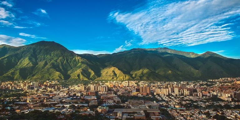 Vista panorámica del Parque El Ávila en Caracas. Venezuela - Banco Interamericano de Desarrollo - BID 