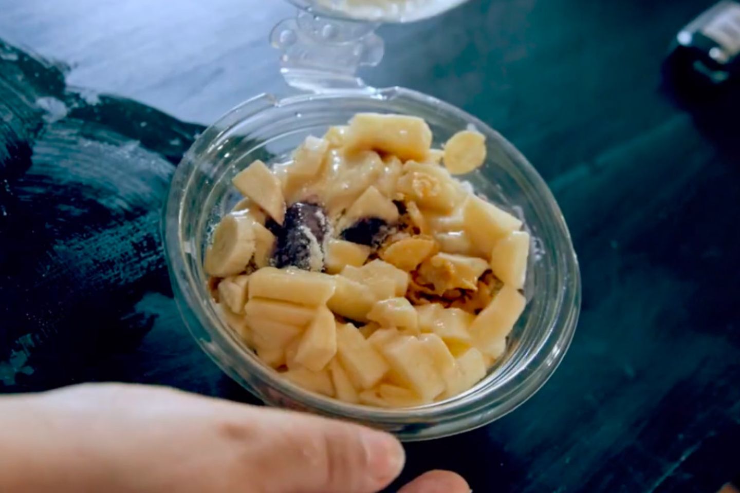 Photo de un helado servido en la heladería de Puerto Villazón, Bolivia.