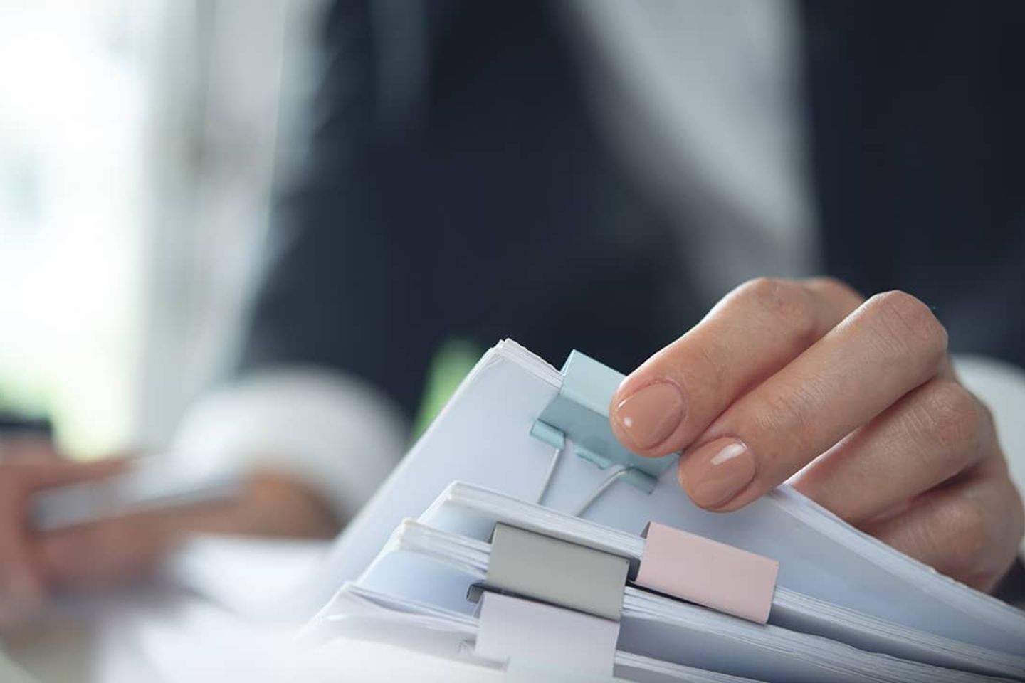 When a Better Notice Changes How Civil Servants Work