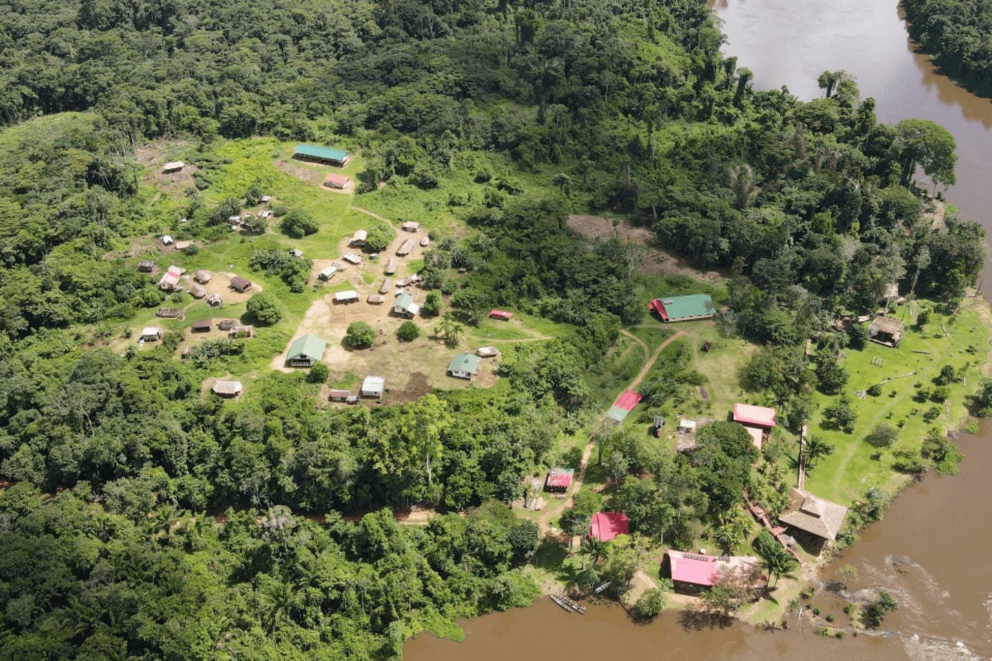 Amatopo, Suriname 