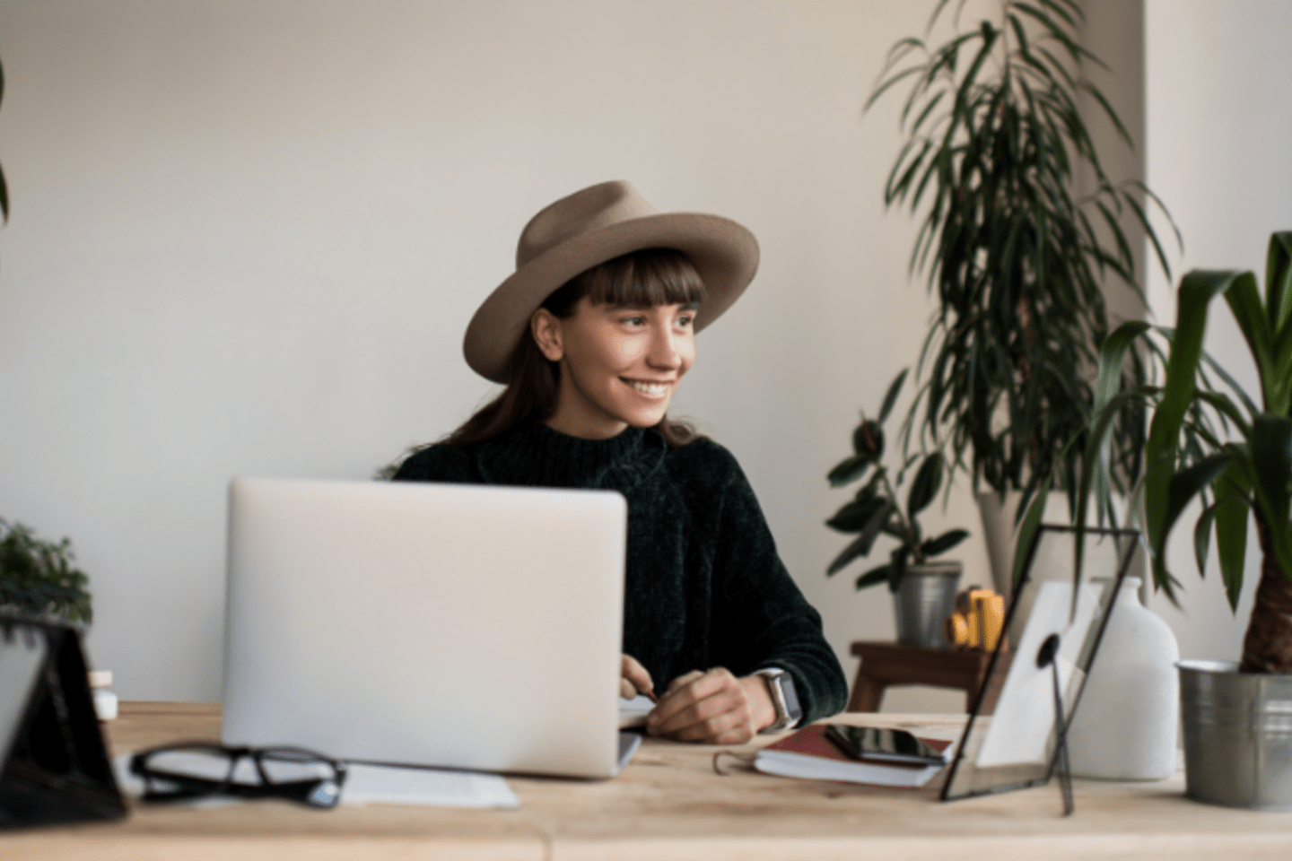 Copy of Gabriela Aguerrevere (777 × 437 px)