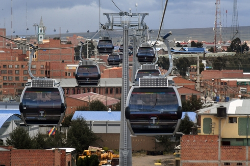 a gondolas in a city Environment and Development - Inter-American Development Bank - IDB