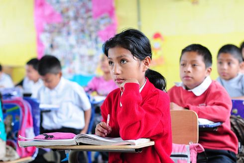 Girl in classroom - Education- Inter American Development Bank - IDB