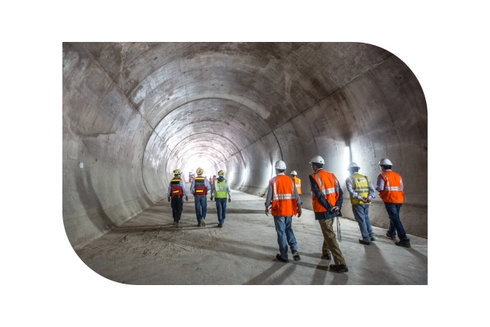 Workers in a project- Procurement - Inter American Development Bank - IDB