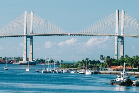 Bridge in South American city - Procurement - Inter American Development Bank - IDB