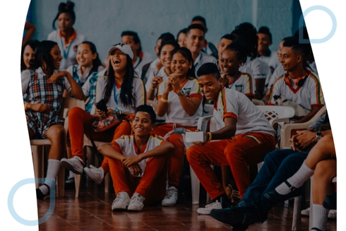 Joung students smiling - Education Initiatives - Inter American Development Bank - IDB