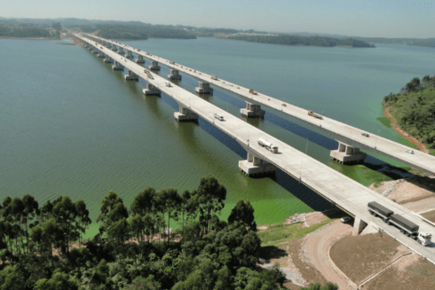 Bridge in South American city - Inter American Development Bank - IDB