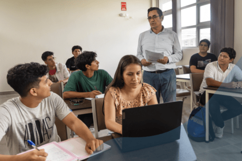 Young students learning - Education - Inter American Development Bank - IDB