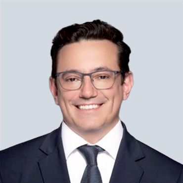 Oscar Valencia Arana - Economic Analysis, Fiscal Management